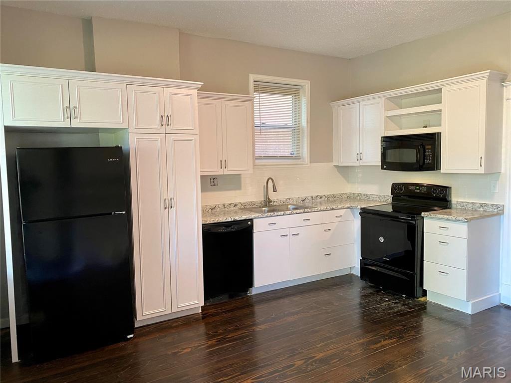 Kaysers - Residential Lease
