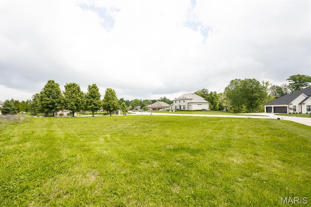Fairways/Far Oaks - Land