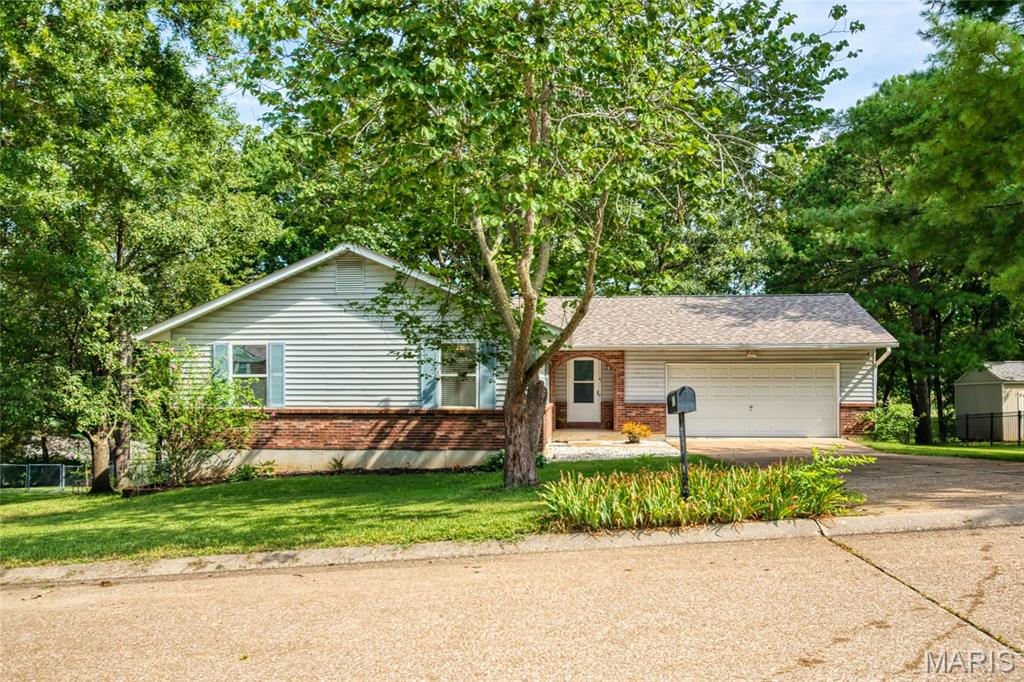 Barrington Oaks - Residential
