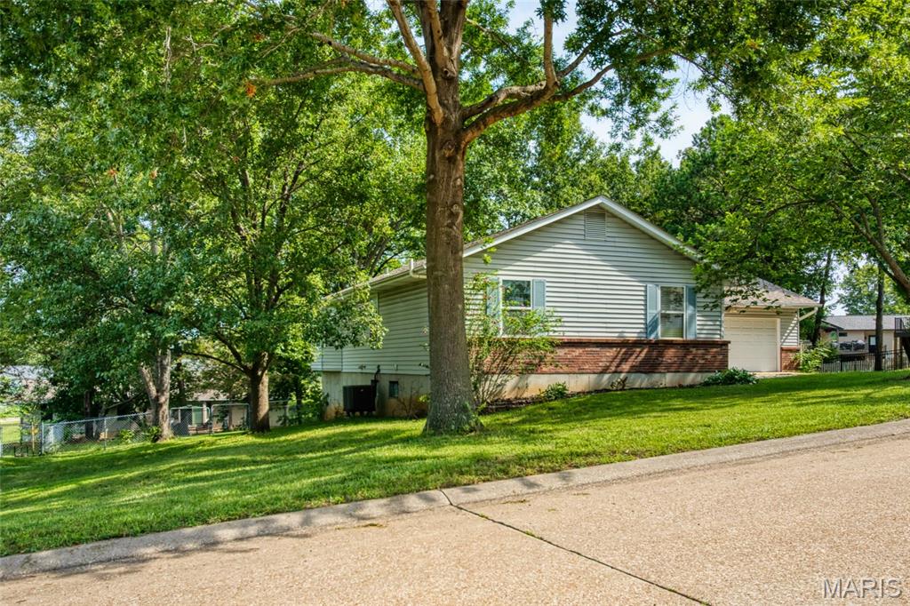 Barrington Oaks - Residential