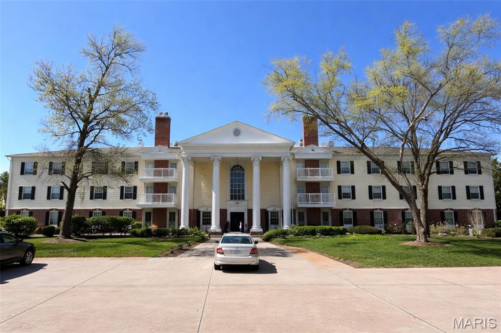 Gardens Of Broadmoor Condo 4 - Residential