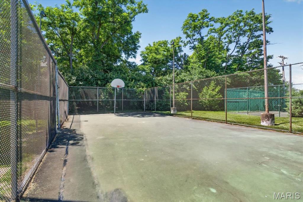 Briarcliff Condo - Residential