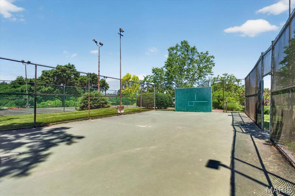 Briarcliff Condo - Residential