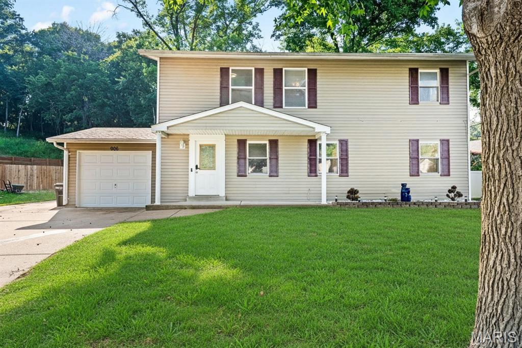 Welcome to your ultimate "worry-free" forever home! This turnkey 3-bedroom, 2.5-bathroom masterpiece has been updated from top to bottom.
You’ll feel the quality the moment you pull up, thanks to the new siding and a brand-new roof. Inside, the vibe is bright, and modern with brand-new flooring and fresh paint spanning both levels. The main floor is designed for seamless entertaining, effortlessly connecting a living room to an updated, chef-friendly kitchen. Tucked away on the main floor, a dedicated laundry suite boasts an abundance of storage to keep daily life organized and seamless.
Head upstairs to discover a fantastic open loft space—ideal for a home office or play room. It guides you toward the bedrooms, including a spectacular, oversized primary suite that serves as your own private oasis, featuring an exclusive en-suite bathroom.
Outside, prepare to be amazed by the massive double lot. This backyard isn’t just big—it’s a rare suburban paradise with endless room to build an epic deck, host summer BBQs, or let pets roam free. With an attached garage and every major update already done for you, all that's left to do is unpack! Property is not in a flood zone! Bonus: this home comes with a 3-year home warranty for total peace of mind!