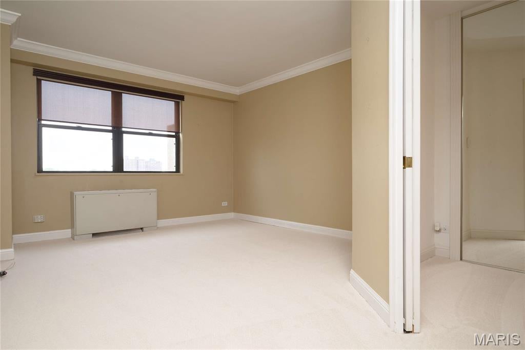 Executive House - Residential