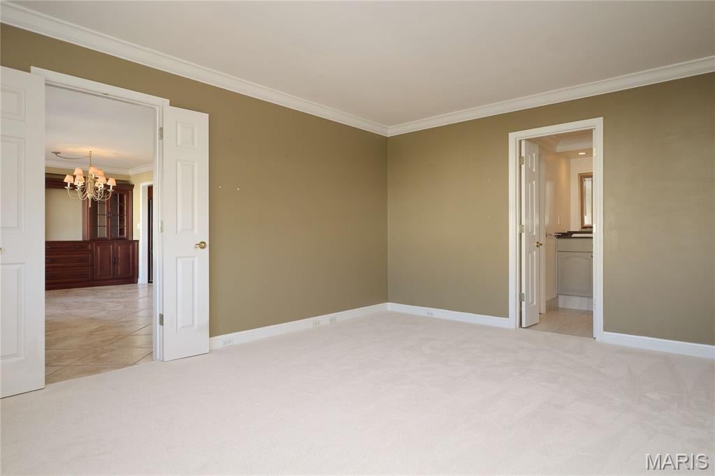 Executive House - Residential