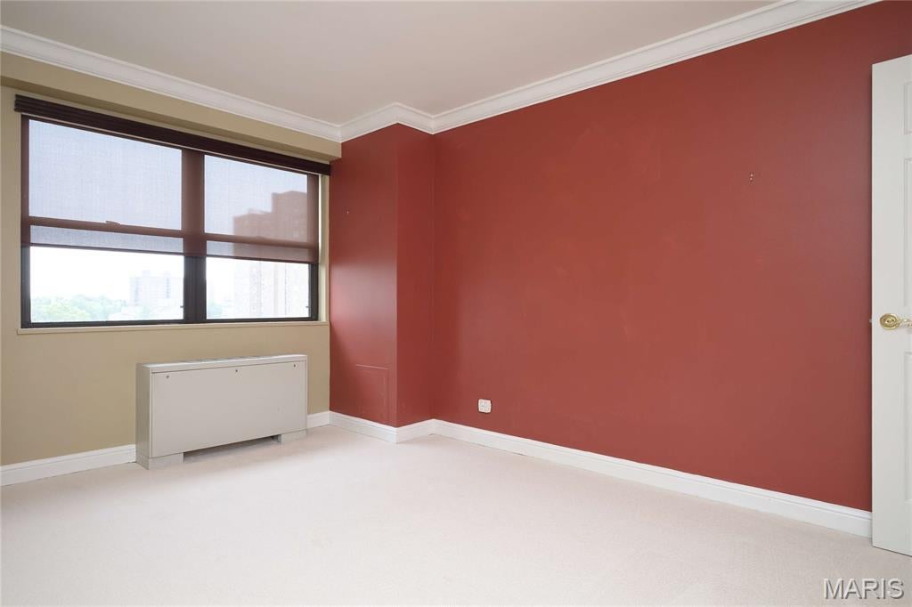 Executive House - Residential