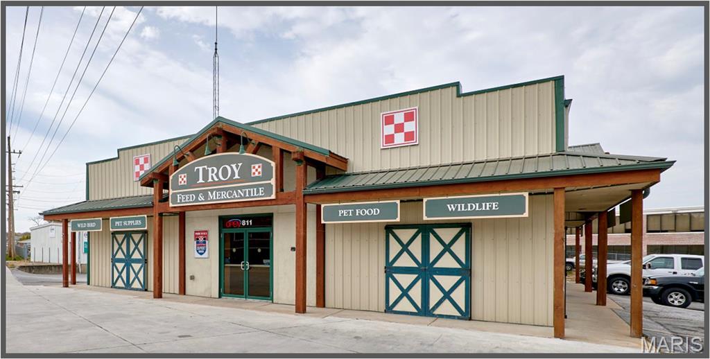 Cherry St. - Commercial Sale