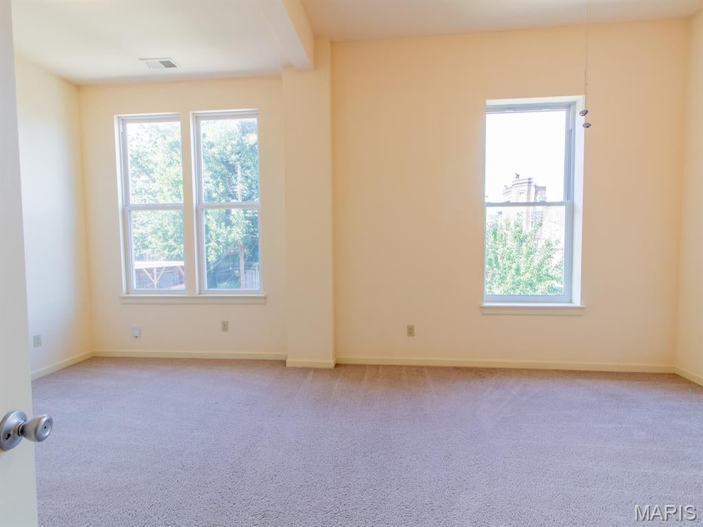 Soulard - Residential Income