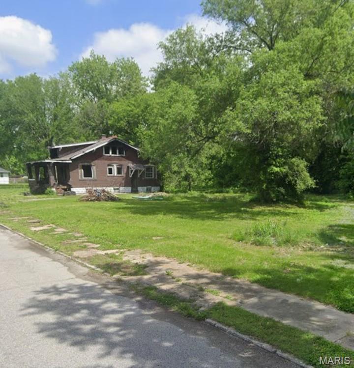 Elmont Place - Residential