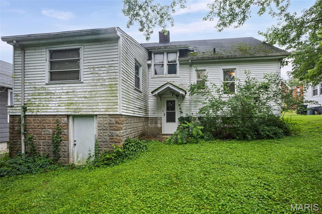 NOT IN A SUBDIVISIOIN - Residential