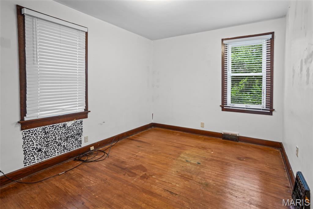 NOT IN A SUBDIVISIOIN - Residential