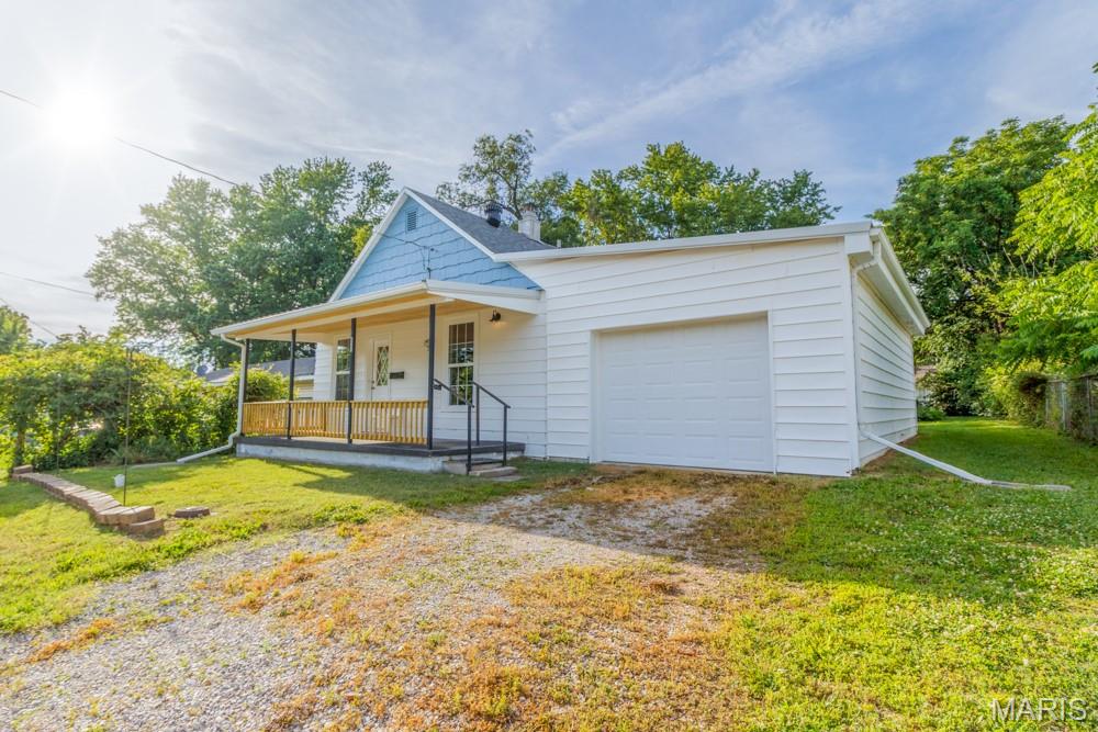 R.L. HAYES - Residential