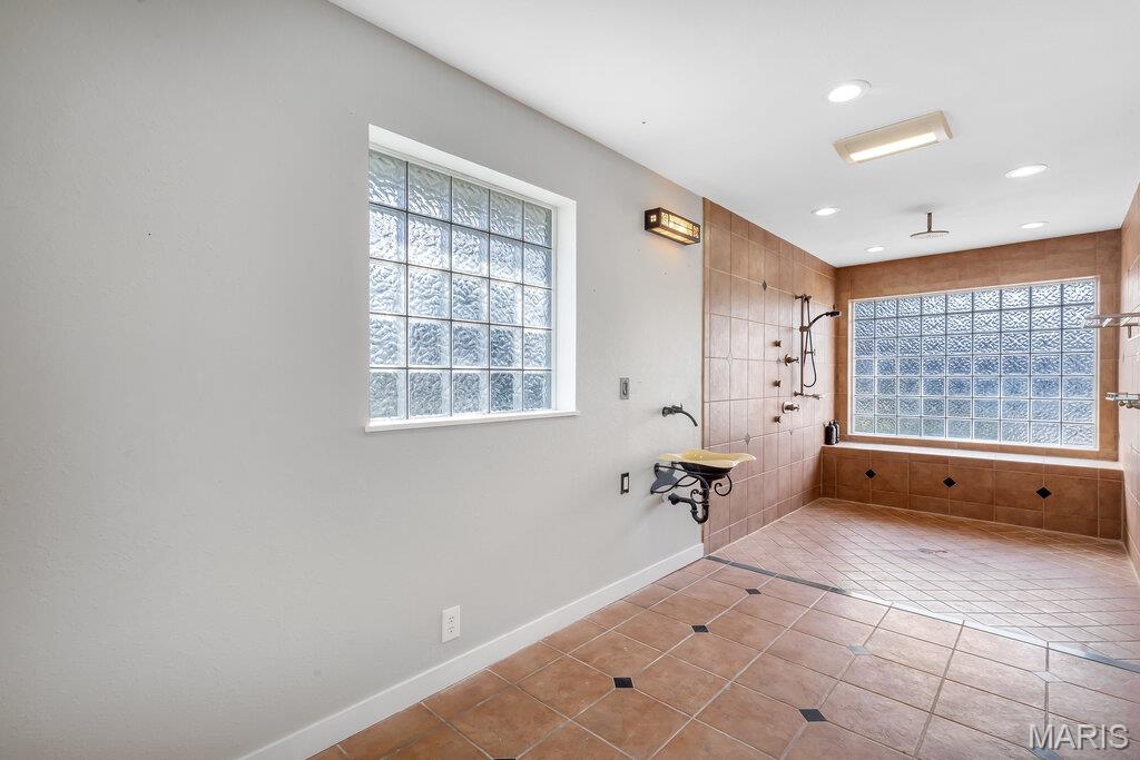 Midwest Estates - Residential