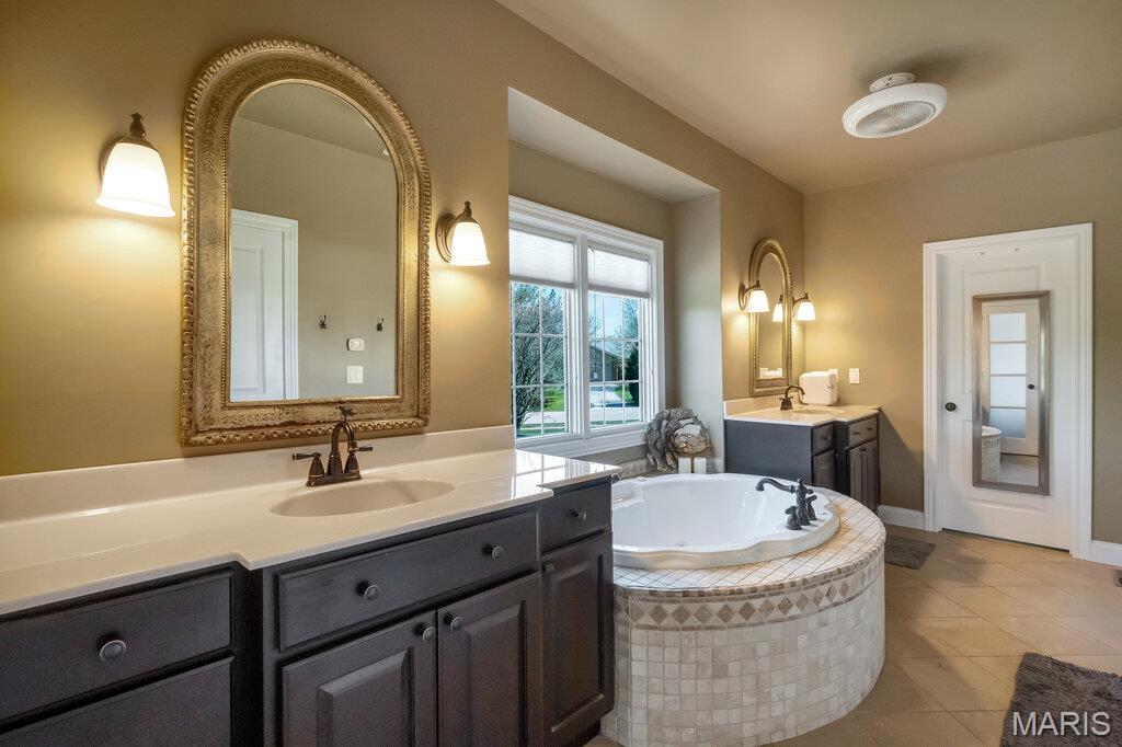 Country Manor Meadows 1st Add - Residential