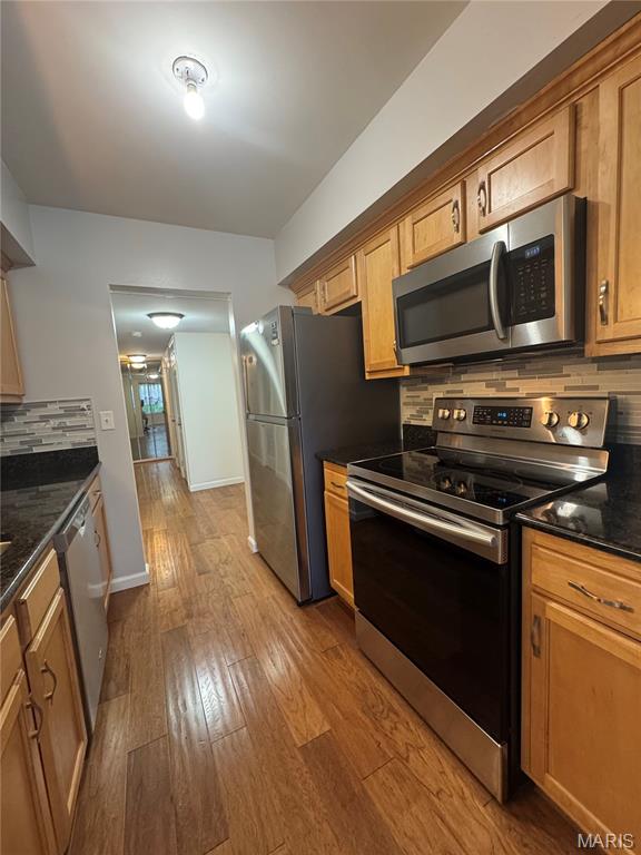 Hanley Condo The - Residential