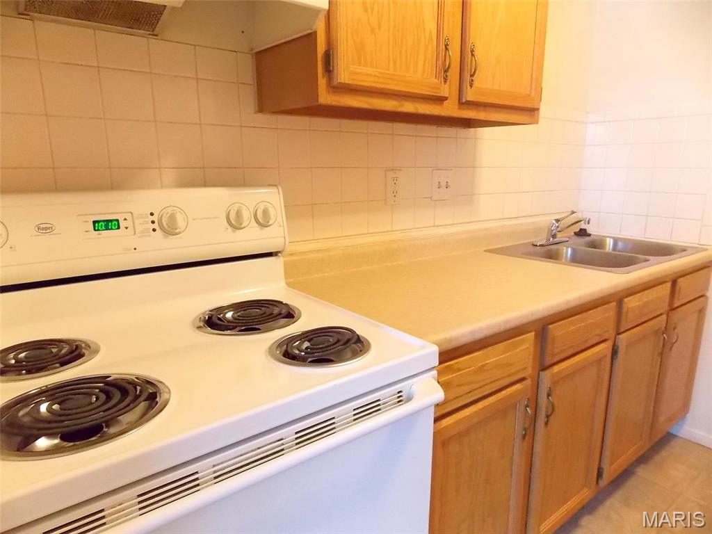NOT IN A SUBDIVISION - Residential Lease