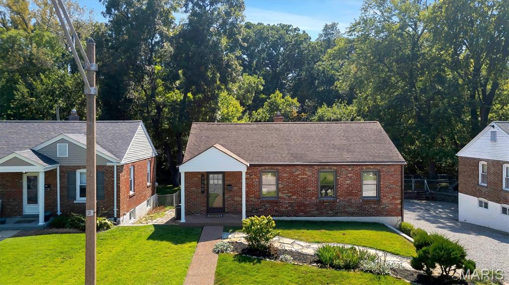 Mackenzie Place - Residential