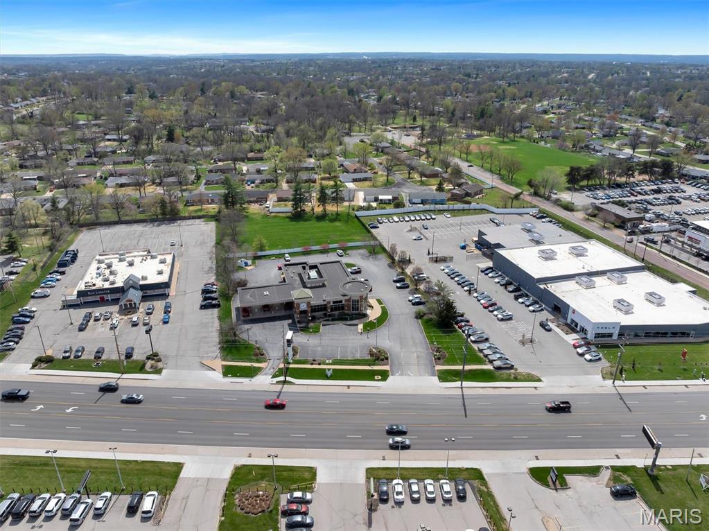 Five Oaks - Commercial Sale