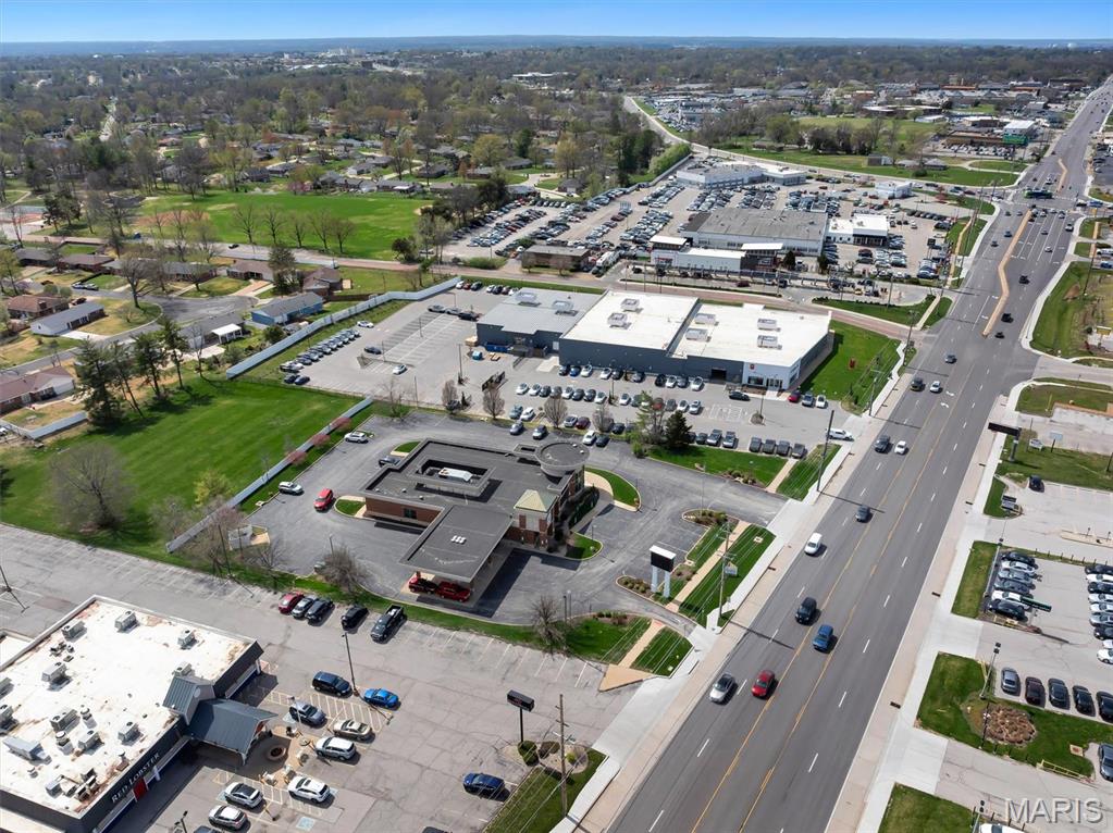 Five Oaks - Commercial Sale