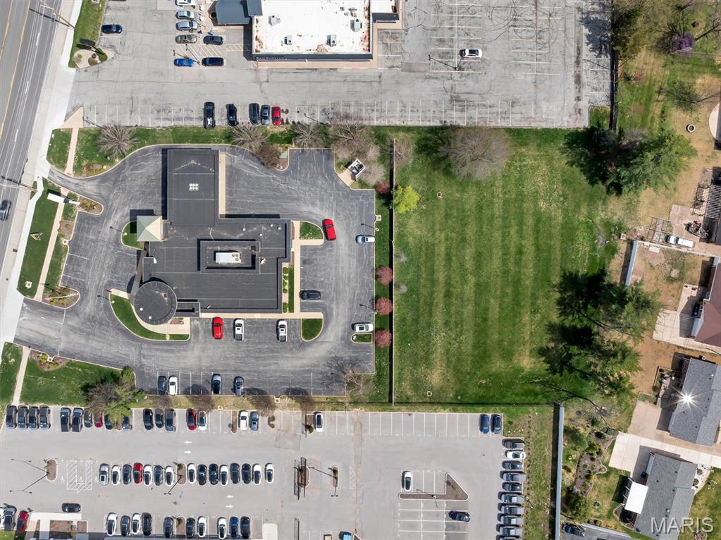 Five Oaks - Commercial Sale