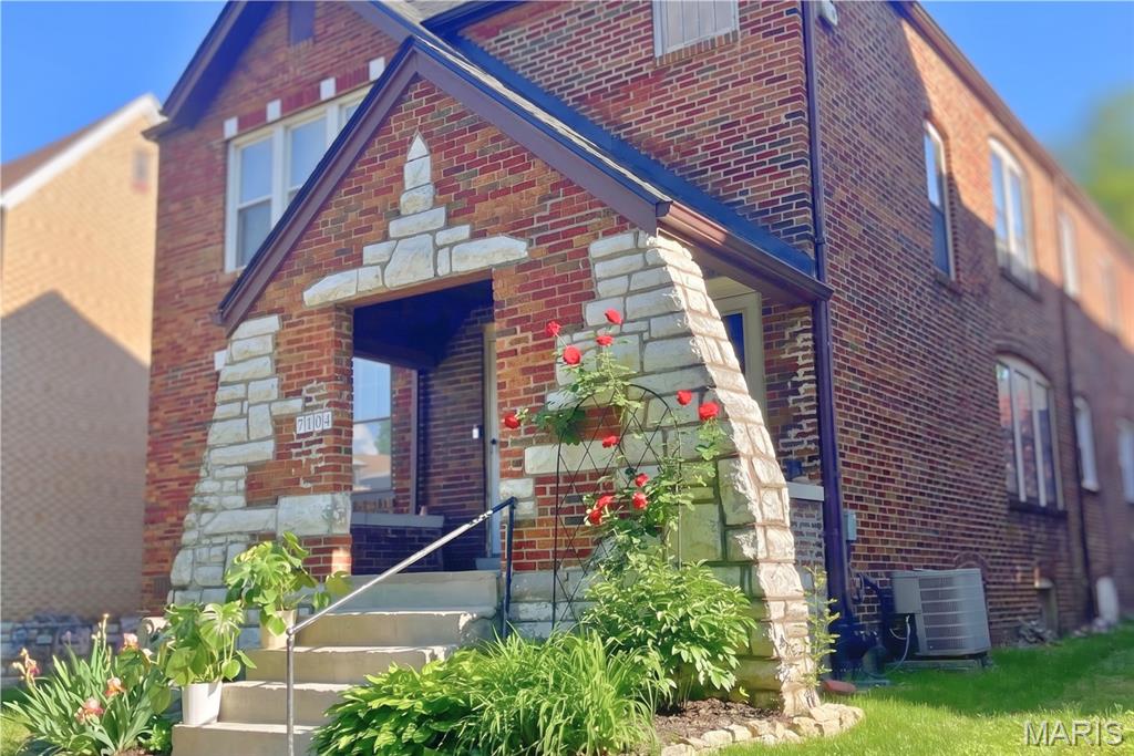 University Park - Residential Income