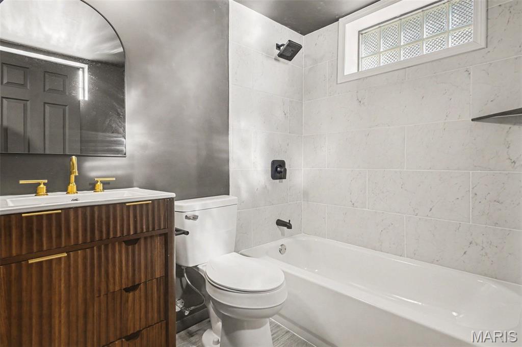 Glasgow Village Unit 15 - Residential