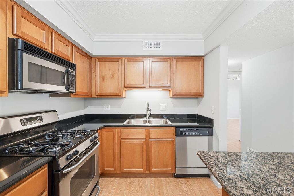 Queen Anne Condo - Residential