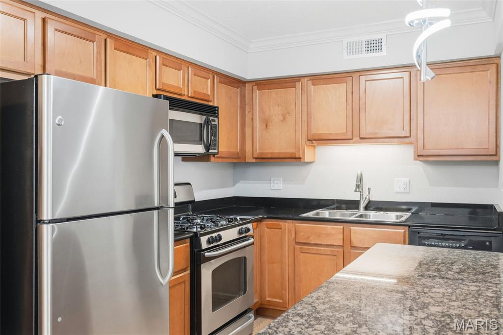 Queen Anne Condo - Residential