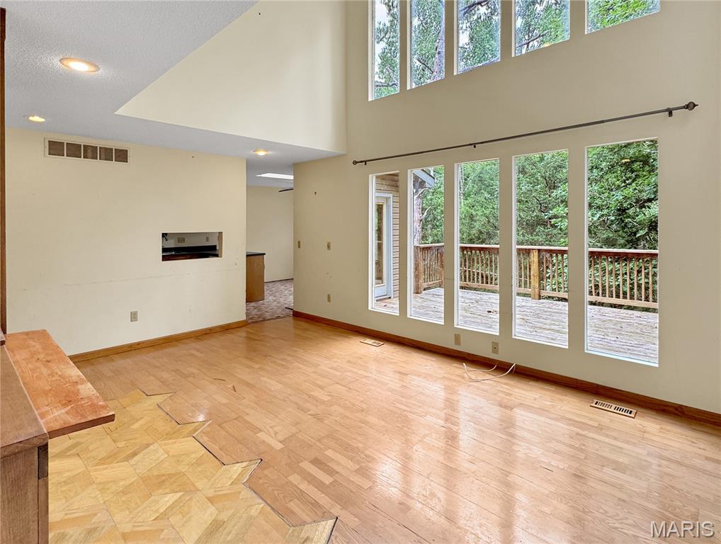 Lake Sherwood Estates - Residential