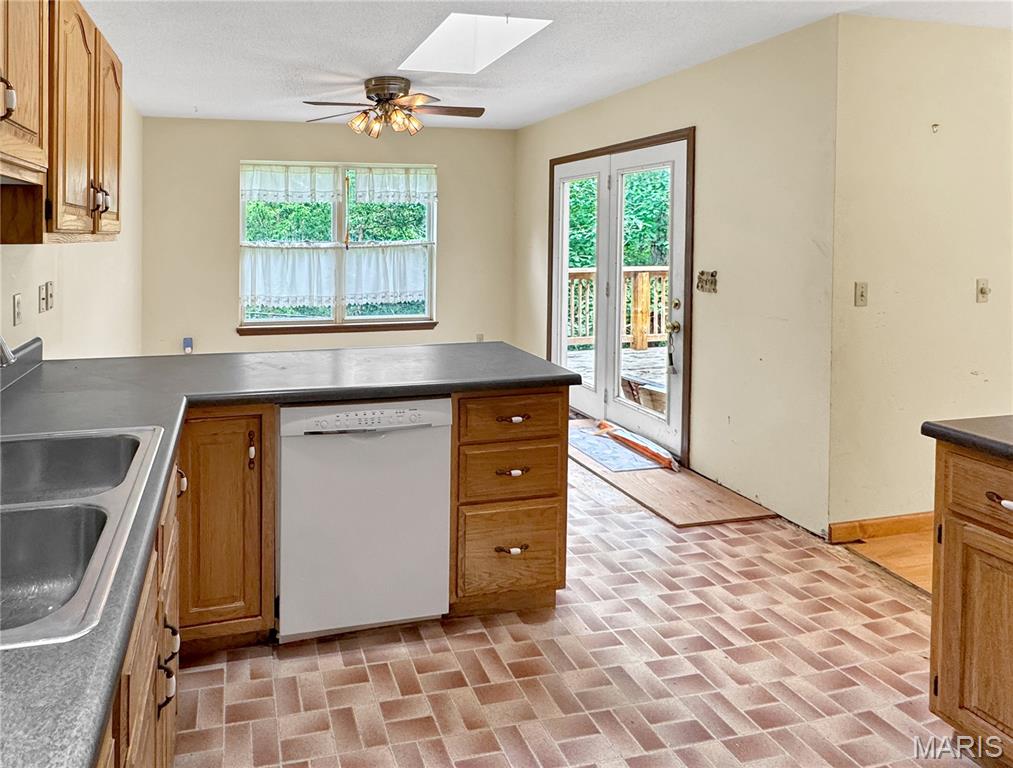 Lake Sherwood Estates - Residential