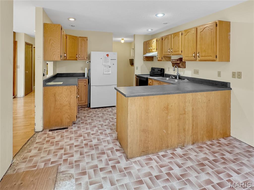 Lake Sherwood Estates - Residential