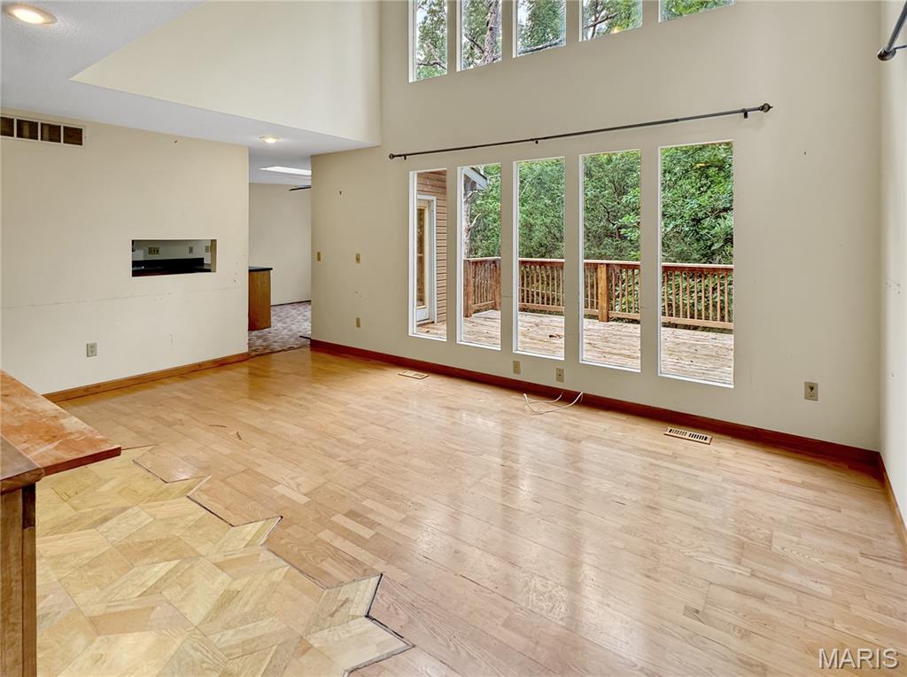 Lake Sherwood Estates - Residential