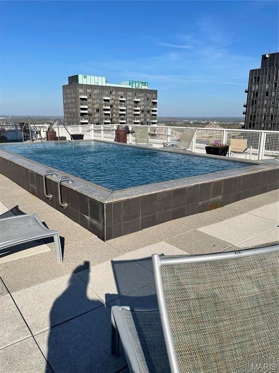 Marquette Building 2nd Residential - Residential
