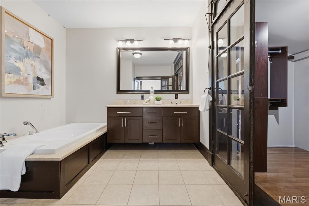 Washington Heights 1st Add - Residential