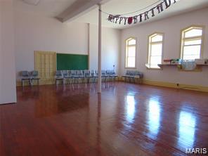City/Alton - Commercial Sale