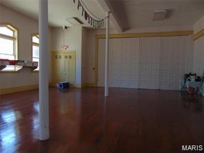 City/Alton - Commercial Sale