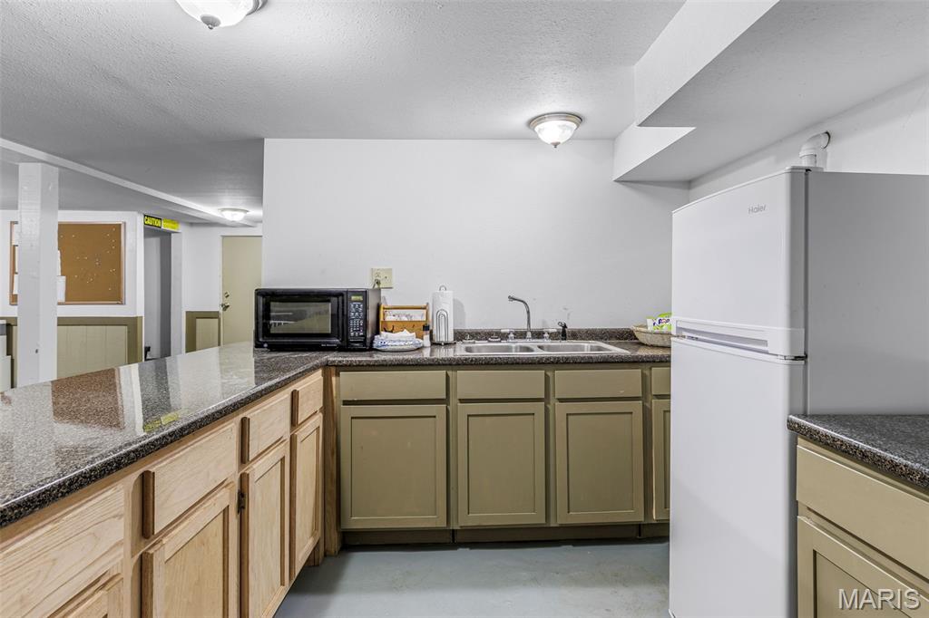 PH DOWNTOWN COMM - Residential