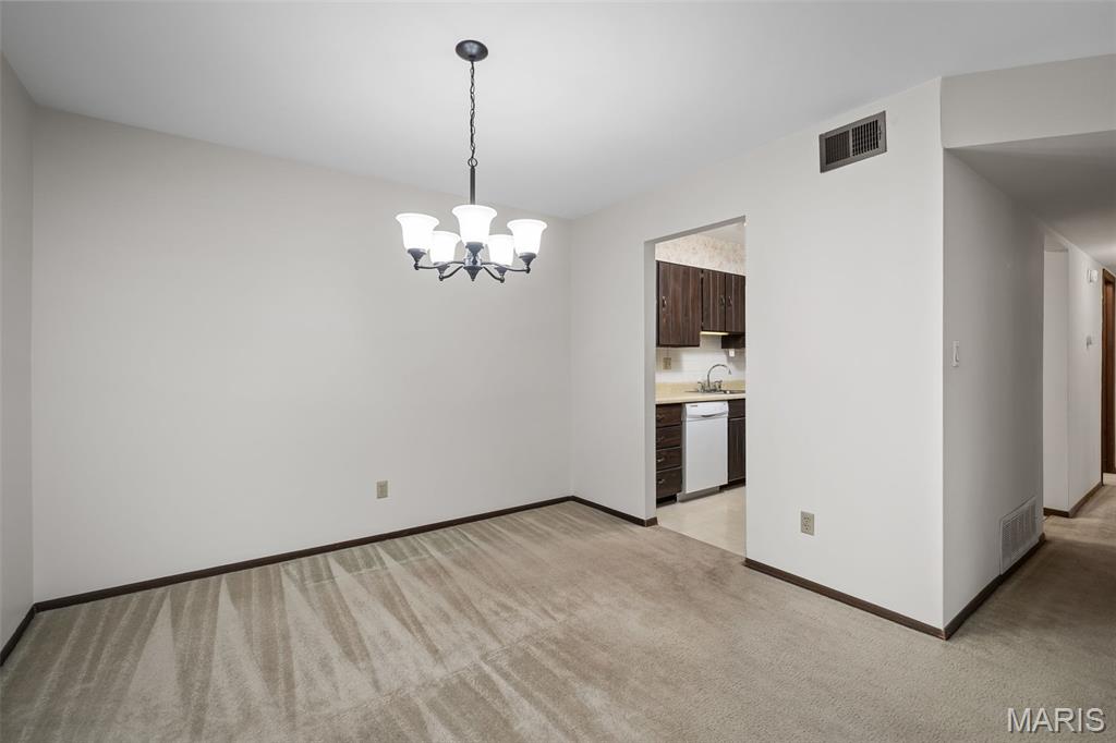 Burtonwood Manor 2 Condo - Residential