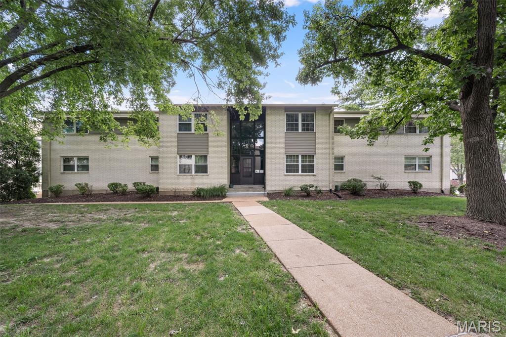 Welcome home to this spacious 2-bedroom, 2-full-bath condominium offering 1,145 square feet of comfortable living in the highly desirable Burtonwood Manor community of Ballwin! One of the largest floor plans in the community, this well-maintained home features generously sized rooms, an inviting layout, and endless potential. Whether you're looking for a home that's move-in ready or one you can personalize with your own modern updates, this condo offers an incredible opportunity. The spacious primary suite includes a large private bath, extra vanity space, and a surprising large walk-in closet, while the second bedroom and full bath provide flexibility for guests, a home office, or family. Enjoy the convenience of washer and dryer hookups, a private basement garage parking space, and additional storage. Step outside to beautifully landscaped courtyards and take advantage of the community's outstanding amenities, including a lovely courtyard common area, enjoy the gorgeous sparkling pool and playground. 

Located in the Rockwood School District, with easy access to shopping, dining, parks, and major highways, this home combines comfort, convenience, and value in one of Ballwin's most sought-after communities.

Don't miss your chance to own this exceptionally spacious condo in a fantastic location—schedule your private showing today!
