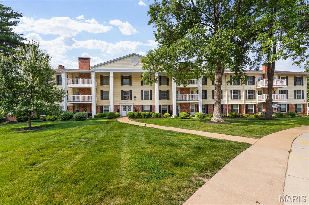The best of Brandywine Condominiums!  Pristine, 2 bedroom, 2 full bath, unit that has been updated through out!  Amenities include:  Open floor plan, fireplace, plantation shutters, wood flooring, newer Chef's kitchen with custom cabinetry, granite counters, stainless steel appliances, washer, dryer, newer vanities, newer lighting, composite decking, and newer HVAC, secure garage, are just some of the lovely features.  This is the only building that has a card/wine room on the 3rd floor for gatherings. The complex offers a beautiful swimming pool and clubhouse to entertain your guest.