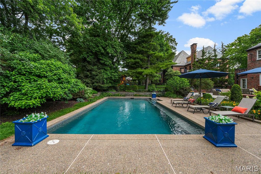 Lake Forest - Residential