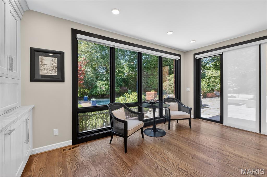 Lake Forest - Residential