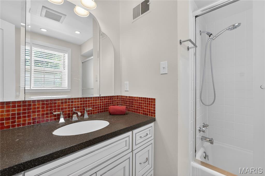Lake Forest - Residential
