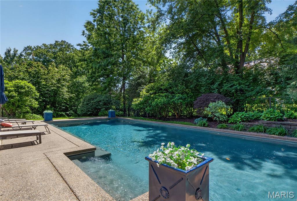 Lake Forest - Residential