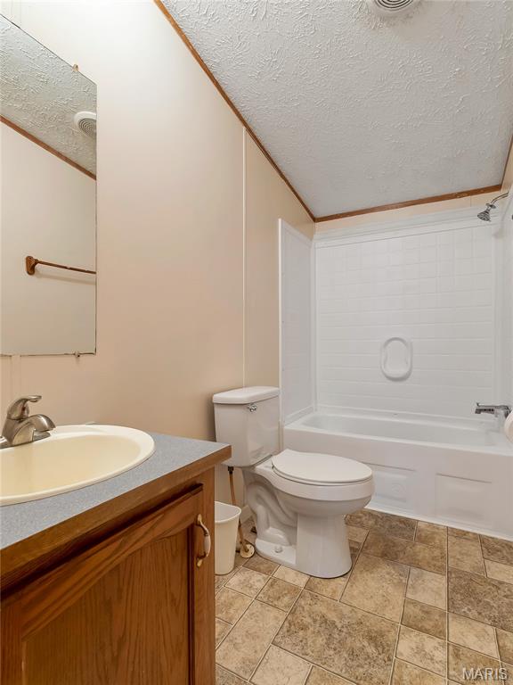 Woodland Lakes - Residential