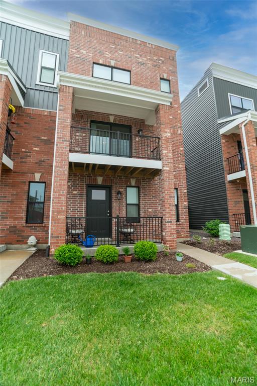 La Collina Terrace - Residential Lease