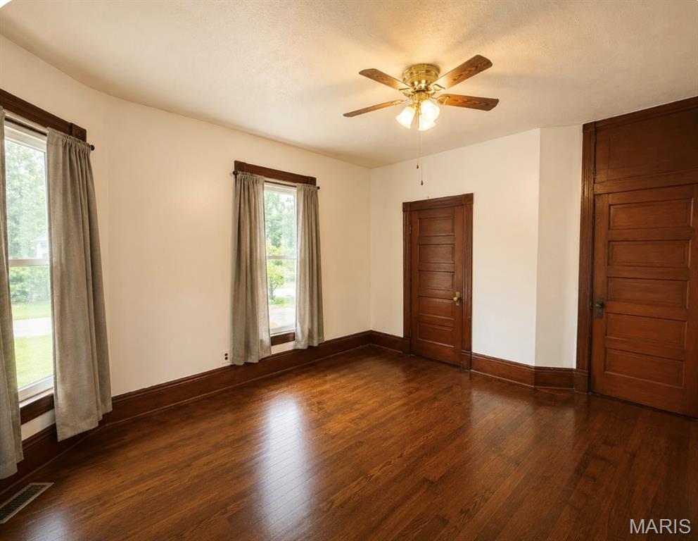 non-subdivided - Residential