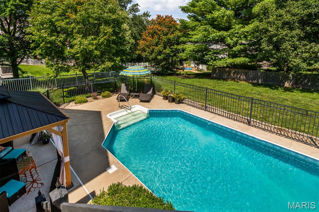 Crown Pointe Estates - Residential