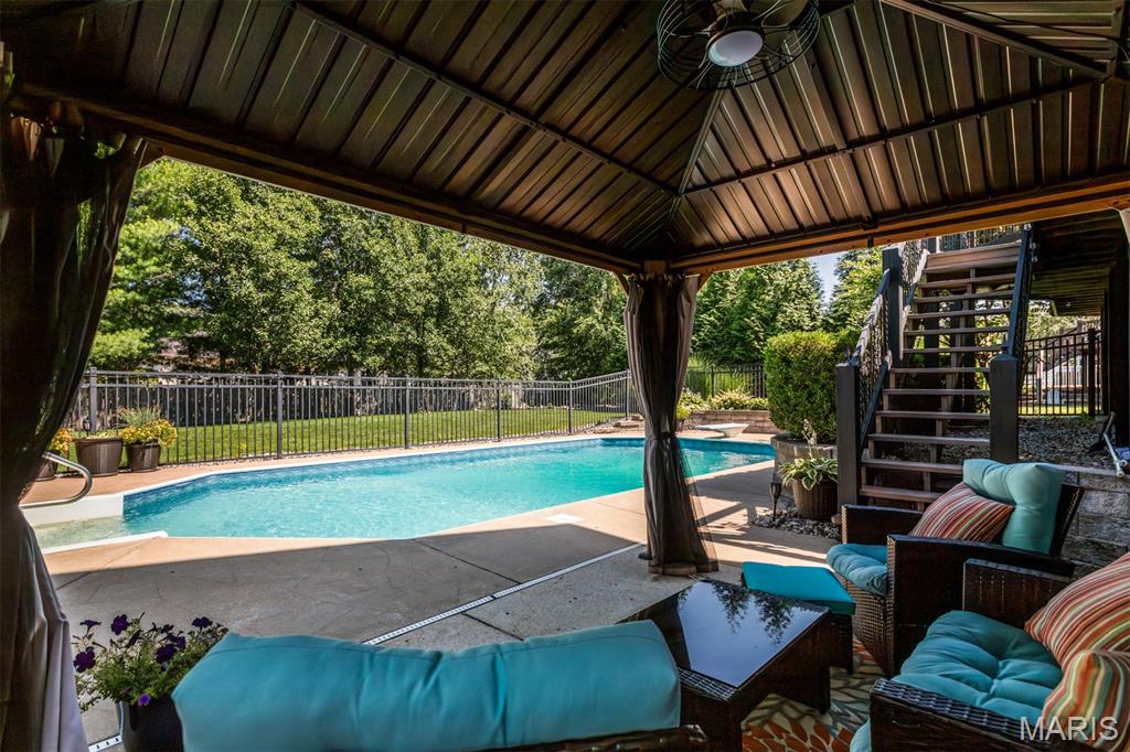 Crown Pointe Estates - Residential